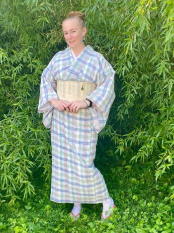 Style: Traditional: Kimono (casual)